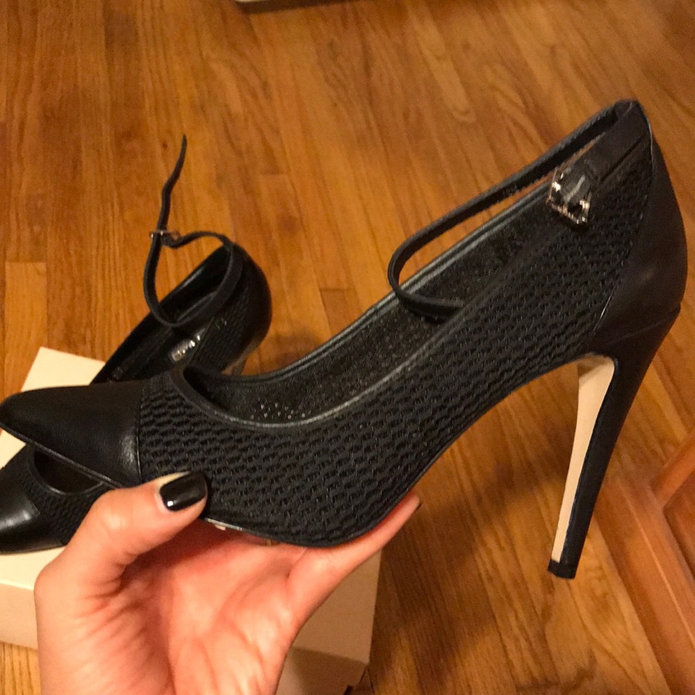 Heels - Picture 2 of 2